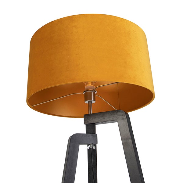 Stehleuchte mit Schirm aus Stoff und Holzfuß