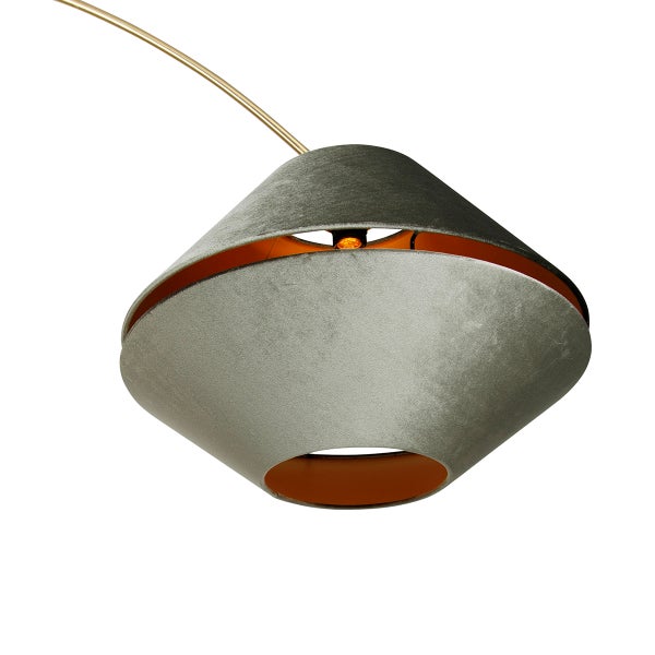 Samt-Lampenschirm einer Bogenlampe mit goldfarbener Innenseite und zwei überlappenden Segmenten.