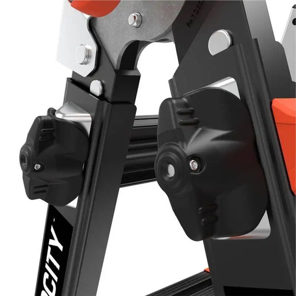 Detailansicht eines Leitergelenks mit Verriegelungsknöpfen aus Kunststoff und Metallrahmen.