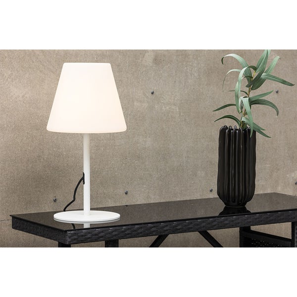 Moris Tischlampe für außen weiß. 28 X 28 X 52 cm