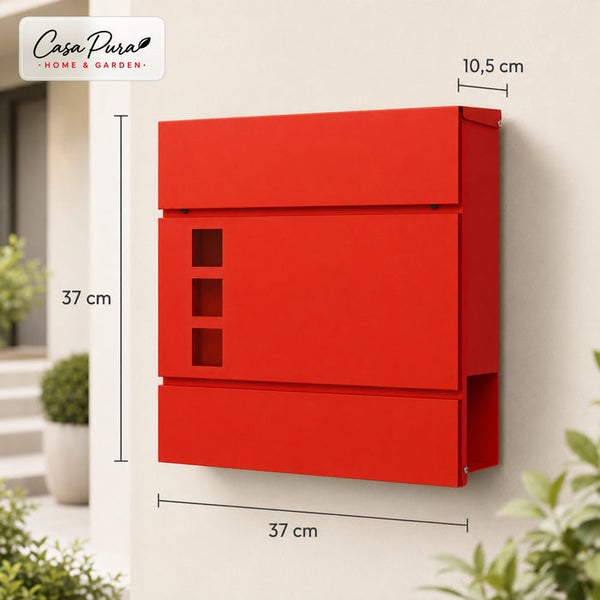 Wandbriefkasten aus Metall in quadratischer Form mit Sichtfenstern und Casa Pura Logo, 37 mal 37 mal 10,5 Zentimeter.