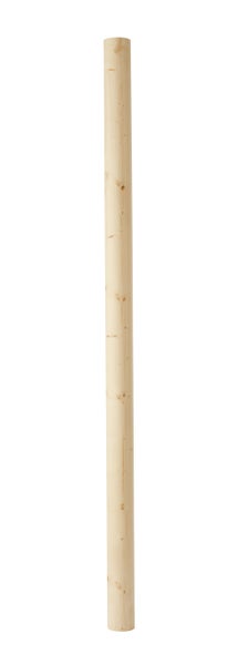 Rundholz-Pfahl aus unbehandeltem Holz mit Astlöchern und natürlicher Maserung für den Gartenbau.