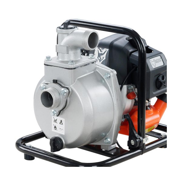 Benzin-Wasserpumpe von Fuxtec mit silbernem Metallgehäuse und schwarzem Rohrrahmen.