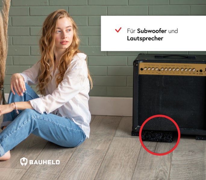 Gummipads zur Vibrationsdämpfung unter einem Gitarrenverstärker für Subwoofer und Lautsprecher mit Bauheld Logo