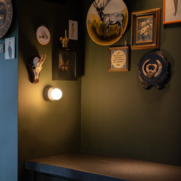 Runde Wandleuchte mit Beleuchtung