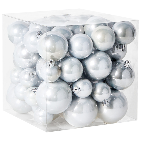 Packung silberfarbener Weihnachtskugeln in transparenter Box