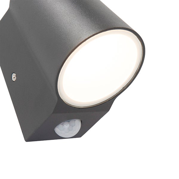 LED-Außenwandleuchte mit Bewegungsmelder, anthrazitfarbenes Gehäuse, runder Lichtaustritt.