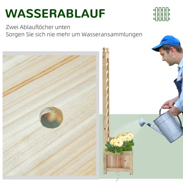 Detailaufnahme eines Wasserablaufs in einem Holzpflanzkasten, der von einem Mann mit einer Gießkanne bewässert wird.