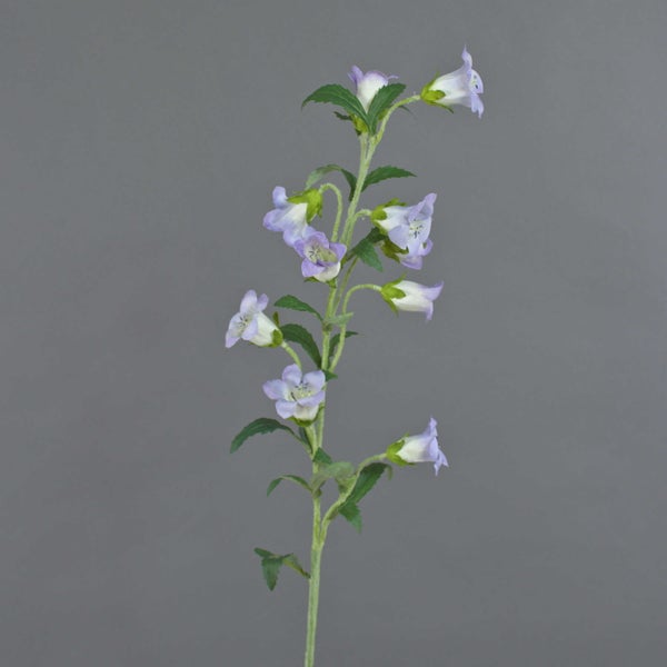 Künstliche Campanula mit mehreren hellvioletten Blüten an einem grünen Stiel.