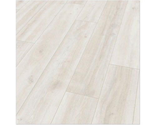 Helle Laminatboden-Oberfläche mit Holzstruktur