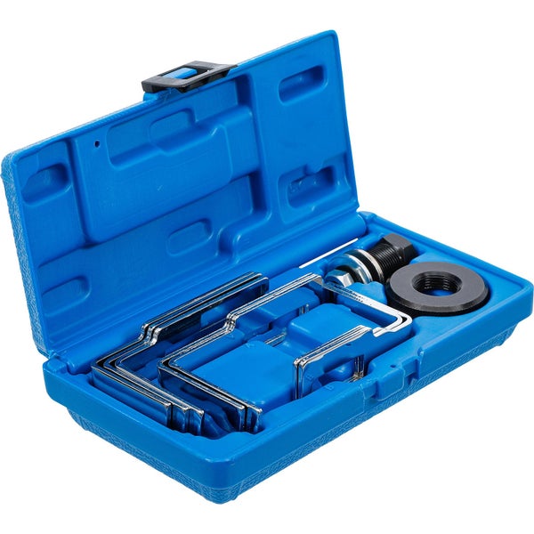 Werkzeugsatz in blauer Aufbewahrungsbox