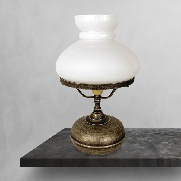 Tischleuchte mit Lampenschirm aus Glas