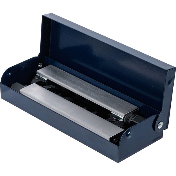 Rollgerät in einer Metallbox