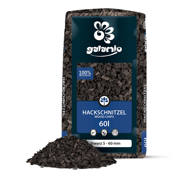 Schwarze Galamio Hackschnitzel aus Waldkiefer, 60 Liter, Körnung 5 bis 60 Millimeter.