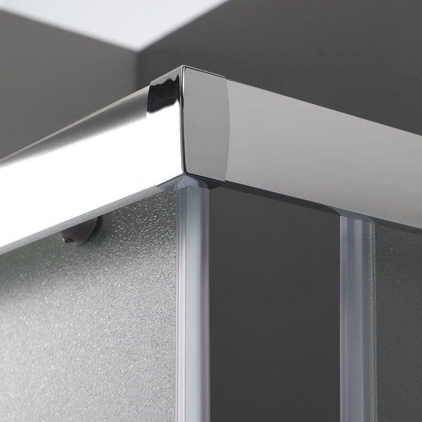 Detailaufnahme einer Duschkabine mit Rahmen