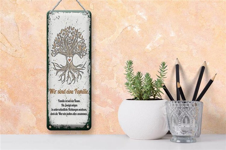 Blechschild Spruch Wir sind Familie alles zusammen 10x27cm