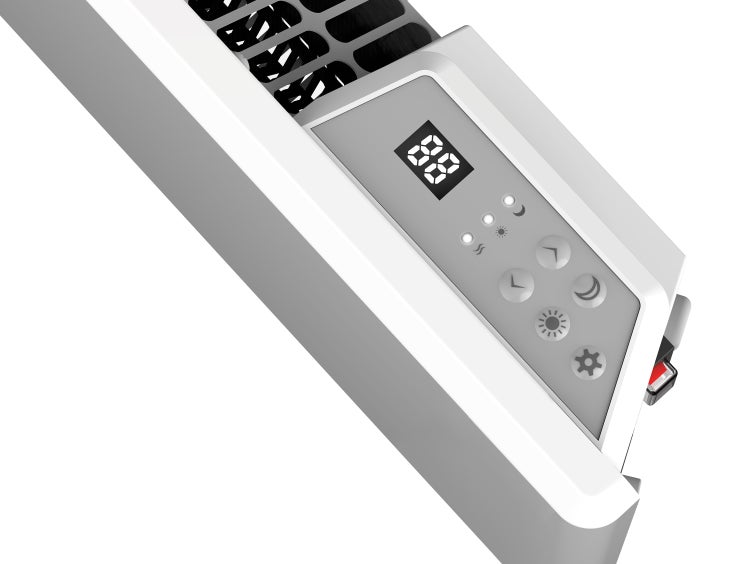 Detailansicht einer Heizung mit digitaler Anzeige und Bedienfeld.