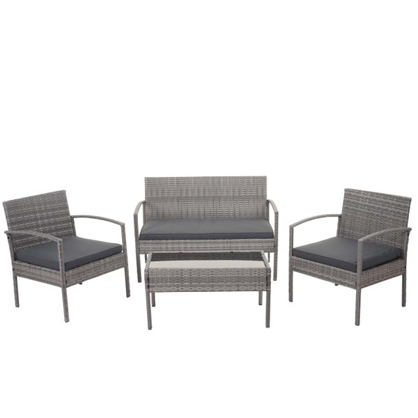 Vierteiliges Gartenmöbel-Set aus grauem Polyrattan mit Sofa, zwei Sesseln, Tisch und dunklen Sitzkissen.