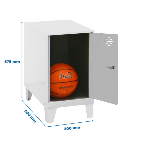 Metallschrank mit geöffneter Tür und Basketball darin, Abmessungen 575 x 500 x 300 mm