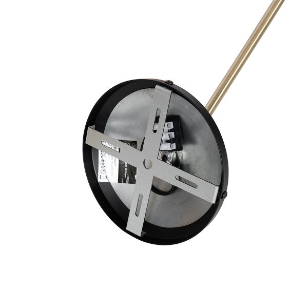 Deckenbefestigung einer Leuchte mit Montagekreuz