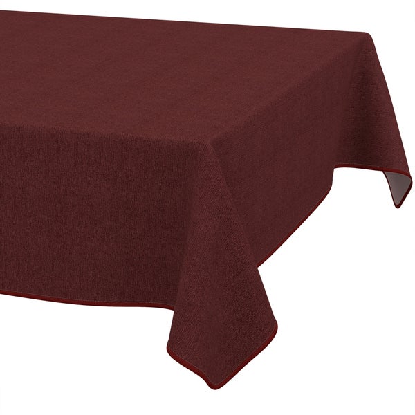 Weinrote Tischdecke aus strukturiertem Stoff, rechteckig, mit gesäumtem Rand.