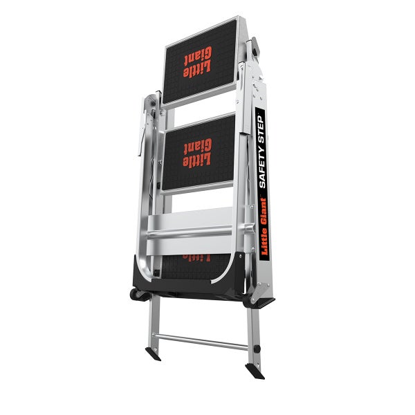 Zusammengeklappte Little Giant Safety Step Trittleiter aus Aluminium mit drei rutschfesten Stufen
