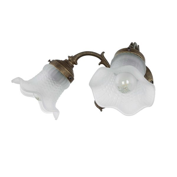 Wandleuchte mit zwei Leuchten und Lampenschirmen in Blütenform