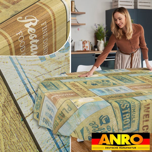 Abwaschbare Wachstuch-Tischdecke im Bistro-Stil mit Holzoptik-Motiven und Schriftzügen wie Restaurant und Welcome. ANRO Deutsche Manufaktur Logo.