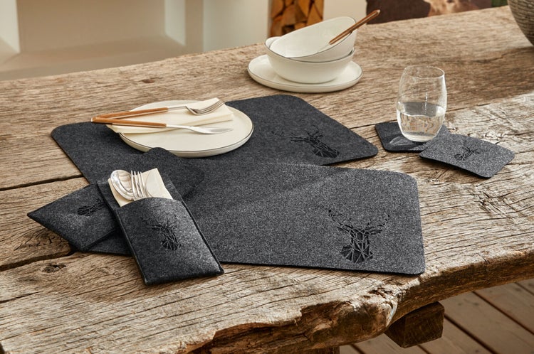 FRANK FLECHTWAREN | Tischset Trend-Hirsch, 6tlg., FILZ, Platzmatte 30 x 45 cm