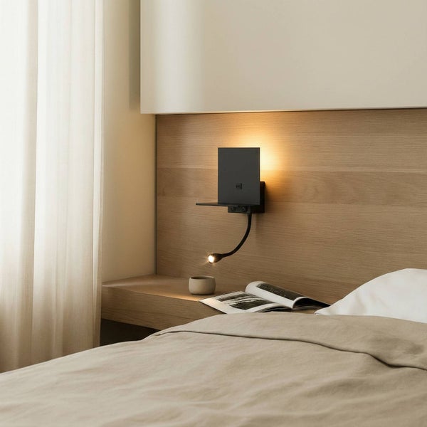 Schwenkbare LED-Wandleuchte mit flexiblem Arm