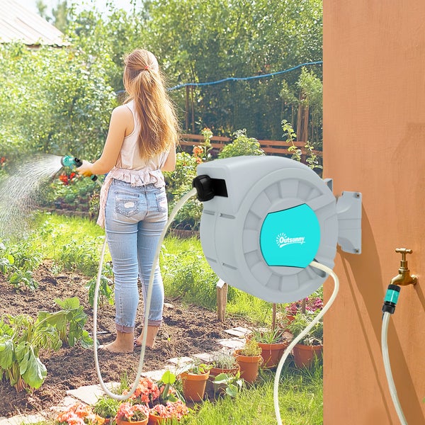 Outsunny Schlauchtrommel mit Gartenschlauch 20m, 180° schwenkbar Schlauchbox, Schlauchaufroller zur Wandmontage, Wasserschlauchaufroller mit automatische Aufrollung, 7-Funktionen Handbrause, Grau