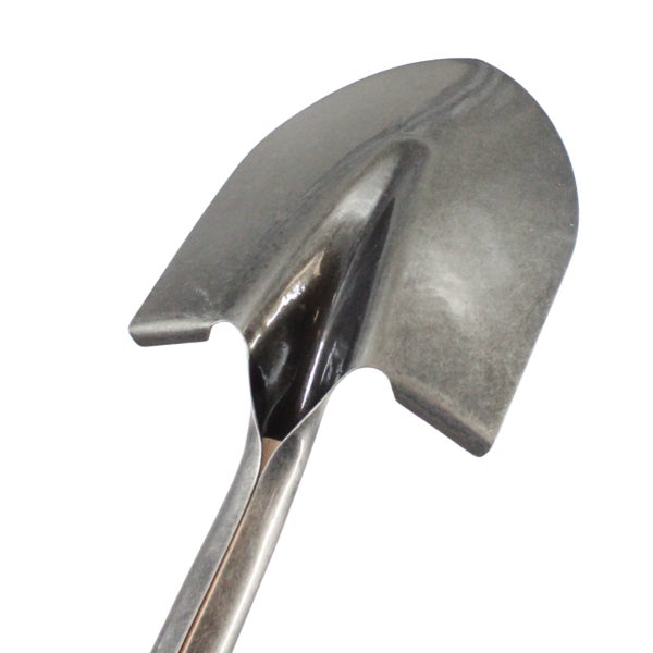 Spatenblatt aus Metall mit spitzem Ende für Gartenarbeiten.