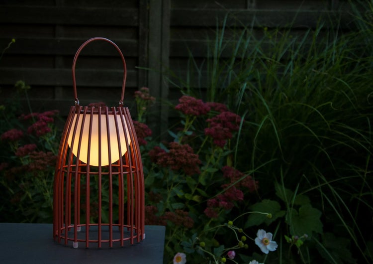 Dekorative Laterne mit Kugelform für den Außenbereich