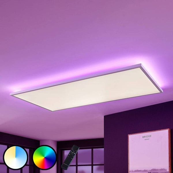 Rechteckiges LED-Panel für die Decke mit RGB-Farbwechsel, einstellbarer Farbtemperatur und Fernbedienung.