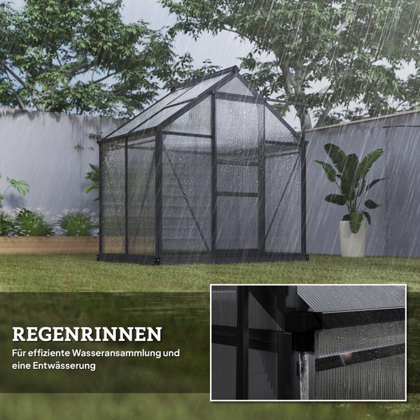 Eng aufgewickelter silberfarbener Metalldraht.