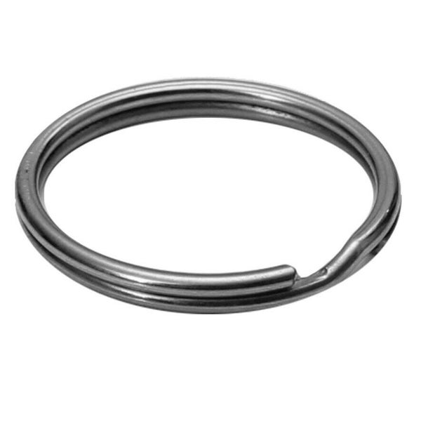 Ein stabiler Metallschlüsselring für die Organisation von Schlüsseln.