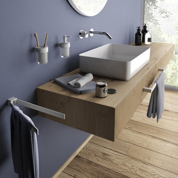 Mattweißer Badetuchhalter 60cm, Wandmontage | Giacinto
