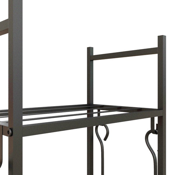 Detailansicht eines Metallregals