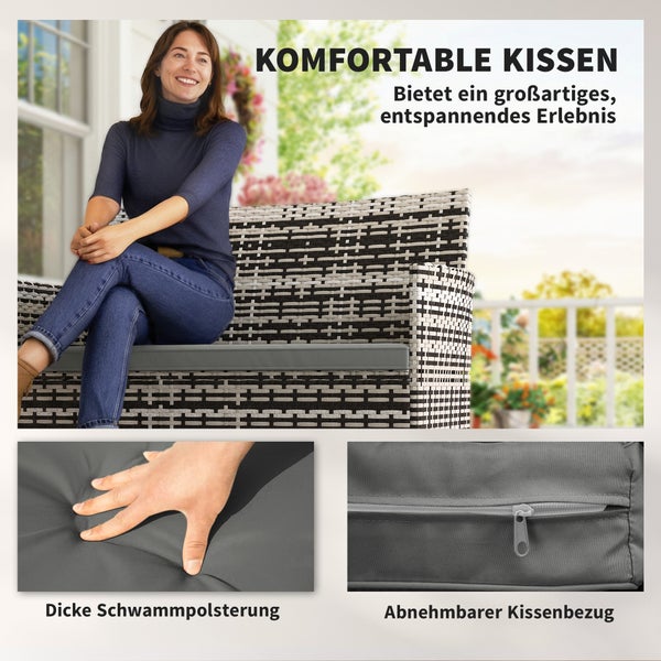 Frau auf Gartenbank mit grauem Sitzkissen. Details zeigen dicke Schaumstoffpolsterung und abnehmbaren Bezug mit Reißverschluss.