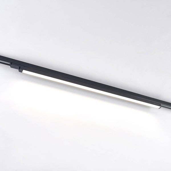 Arcchio LED-Schienensystemleuchte, linear, schwarz, beleuchtet.