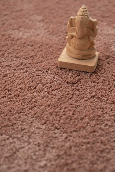 Velours Teppichfliesen flauschig altrosa Selbstliegende Teppichfliesen 50 x 50 cm ideal für Schlafzimmer 13 mm dick