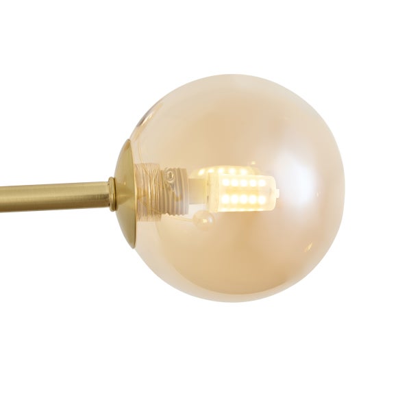Moderne LED Leuchte mit einer runden Glaskugel und einem Metallarm in einem glänzenden Finish.