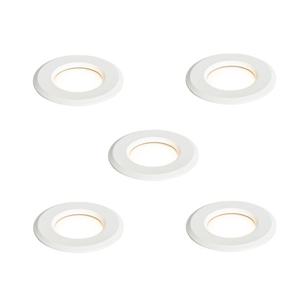 Fünf runde LED-Einbauspots in Weiß mit strukturierter Oberfläche.