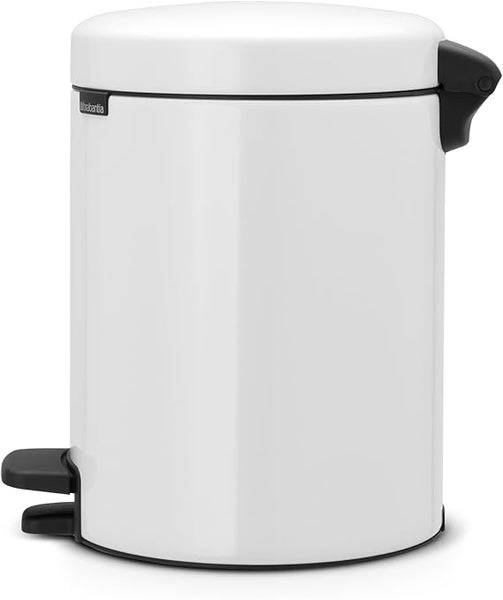Brabantia Klassischer Tretmülleimer Mit Soft Verschluss 5 Liter HxBxT 30,2 x 26,3 x 21,7 cm Metall Weiß