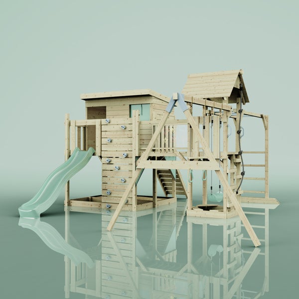 Holzspielhaus mit Rutsche, Schaukeln und Kletterwand für den Garten