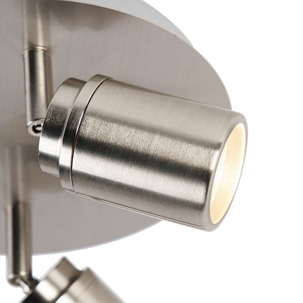 Nahaufnahme einer Deckenleuchte mit mehreren Strahlern