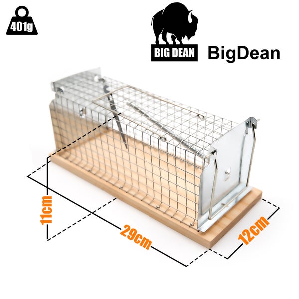Lebendfalle aus Drahtgeflecht auf Holzbrett, 29 x 12 x 11 cm