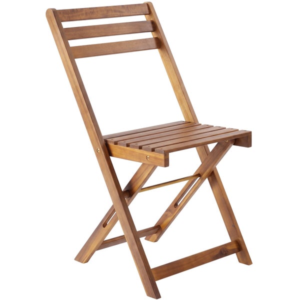 Klappstuhl aus braunem Holz mit Sitzfläche und Rückenlehne aus Latten.