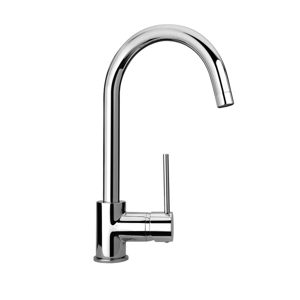Moderne Einhebel Küchenarmatur aus glänzendem Metall mit hohem schwenkbarem Auslauf für die Spüle.