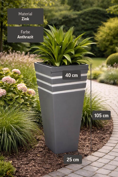 Hoher quadratischer Zink-Pflanzkübel in Anthrazit, konisch mit Streifen. Höhe 105 Zentimeter, Breite 40 Zentimeter, Boden 25 Zentimeter.
